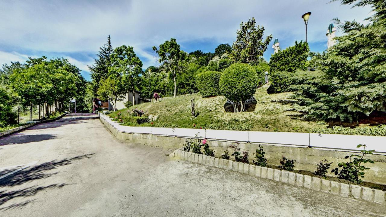 Готель Complex Fichoza Варна Екстер'єр фото